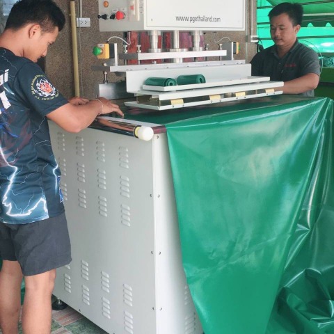 รับผลิตผ้าใบ ลาดกระบัง